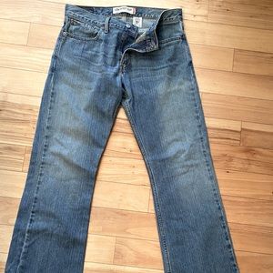 Men’s Levi jeans 33/30